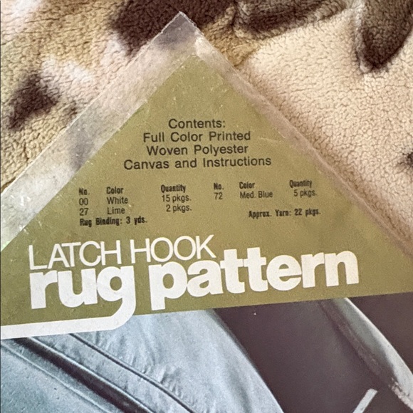 Spinner on Latch Hook Rug Pattern - Picture 4 of 6